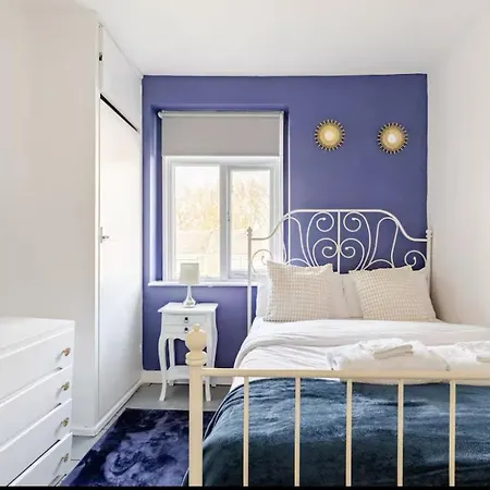 - 10 Percent Reduced From Restaurant Bill Apartment London