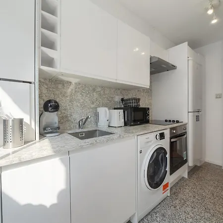 Apartment Stylish And Modern In Vibrant Soho Unbeatable Location Wdg London
