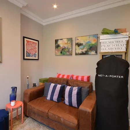 Primrose Hill Classic With A Modern Touch London