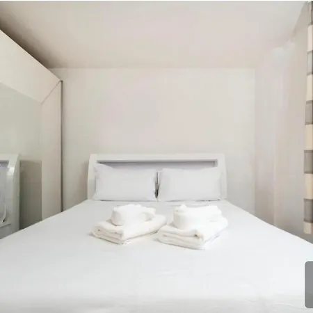 Modernized 1-bedroom Flat In *