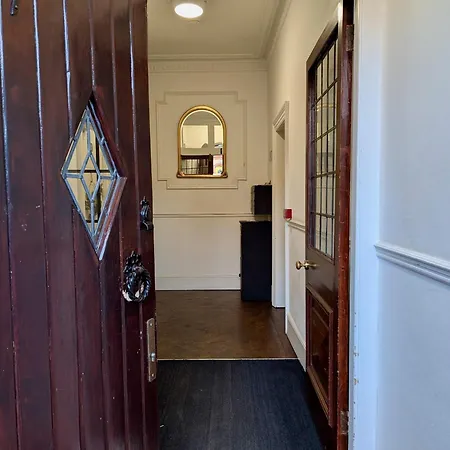 Apartment Chic Private In Shared Flat Free Parking *