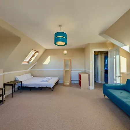Apartment Chic Private In Shared Flat Free Parking Bromley