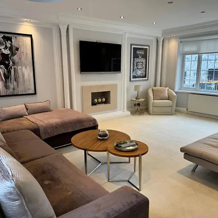 4million Pound Large Mayfair House 1600 Sq Ft Sleeps 6 Apartment *