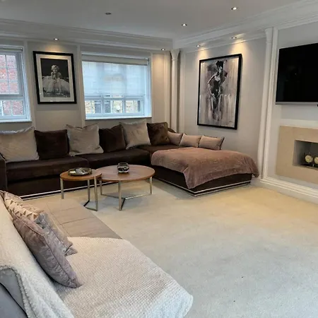 4million Pound Large Mayfair House 1600 Sq Ft Sleeps 6 *