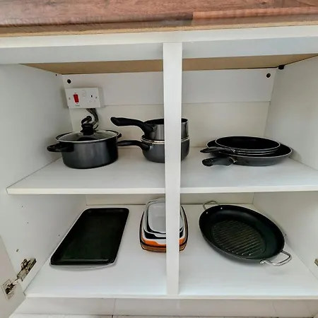 Cosy Double In Town Centre Hounslow