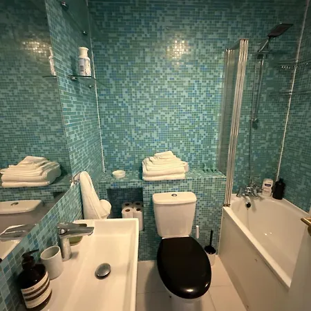 Cozy 1 Bed Flat With Terrace Close To Portobello *