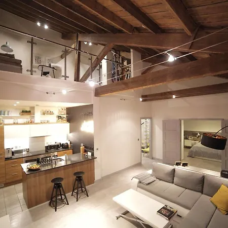 Apartment Luxurious Docklands Loft - Steps Away From Excel & Dlr - Free Parking London