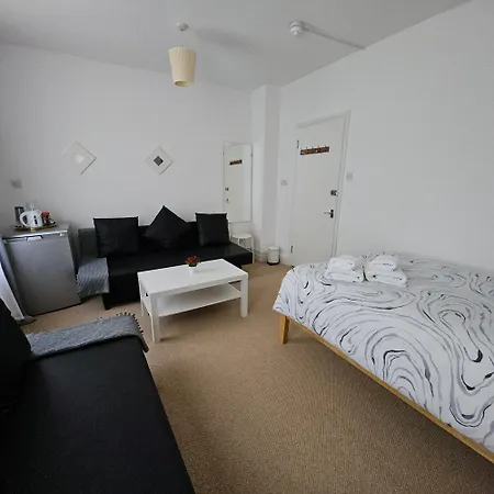 بيت ضيافة Comfy In لندن