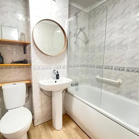Апартаменты Hyde Park Gate Лондон