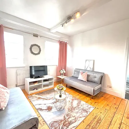 Apartment Hyde Park *