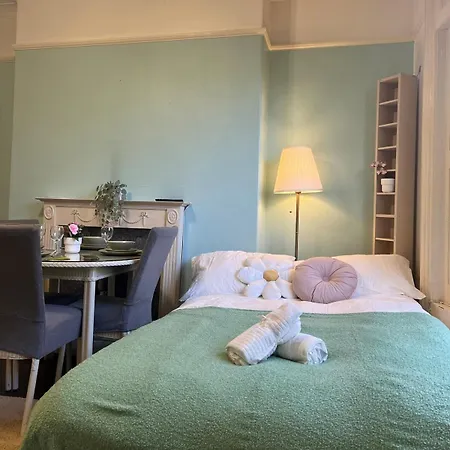 Lovely Entire In Kings Cross St Pancras * London