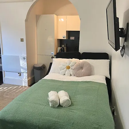Lovely Entire In Kings Cross St Pancras Apartment *