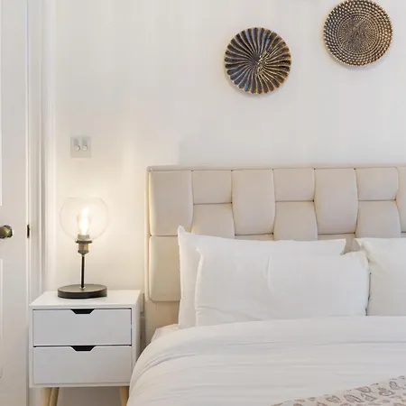 Hafh In Farringdon- Stylish 1bedroom Apartment *