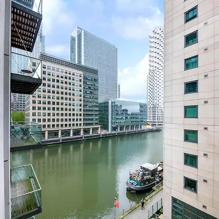 Apartment Londwell, Canary Wharf River Thames Balcony Retreat London