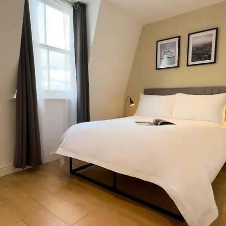 Otel Berjaya Eden Park Londra