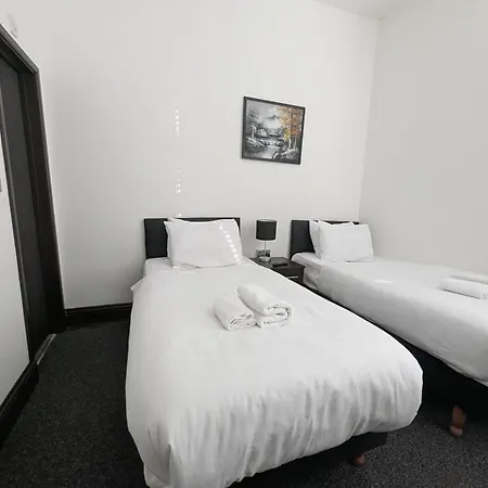 Oyo Firs London Heathrow 2*