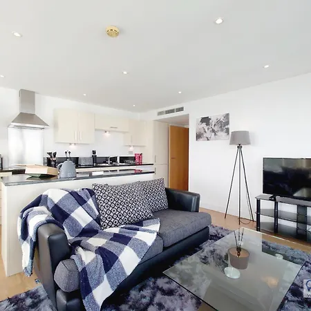 Apartment Free Parking - Serviced Two Bed London Docklands Beckton