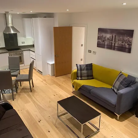 شقة Modern Excel 2 Bedrooms 2 Bathrooms, Parking, Kitchen, Lounge, Balcony