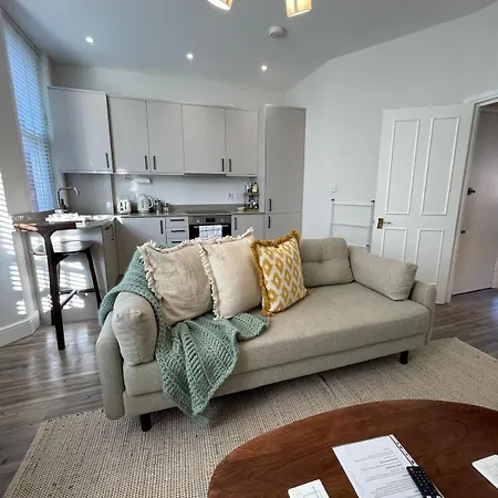 Cozy One Bedroom Close To Abbey Road London
