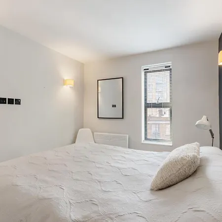 Bright Spacious 1 Bed In Sw1p Near Big Ben - 4ppl Apartment London