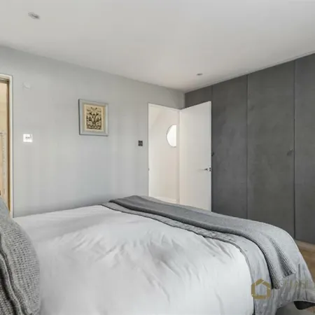 Apartment 6 Million Pound Designer Belgravia Residences Sleeps 10 London