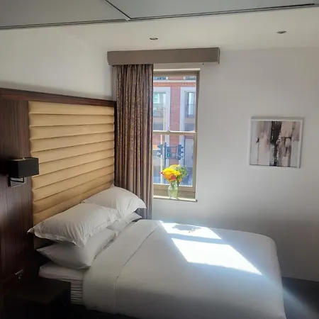 Boutique 302 Apartment London