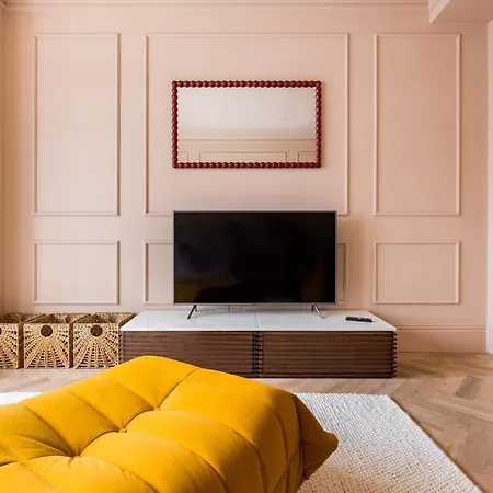 House Of Bobbin - Hyde Park Mansion London