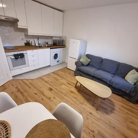 Boutique Contemporary Hyde Park Flat London