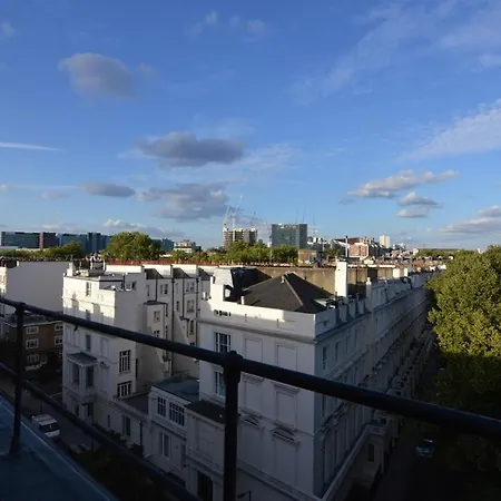 Boutique Contemporary Hyde Park Flat London