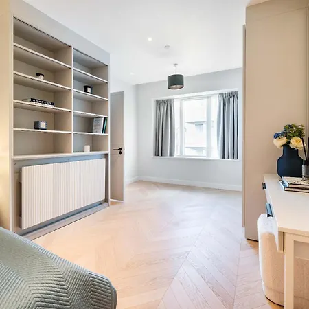 Fitzrovias 3 Bedroom 4 Bathroom Penthouse With Terrace Aircooling And Lift * London