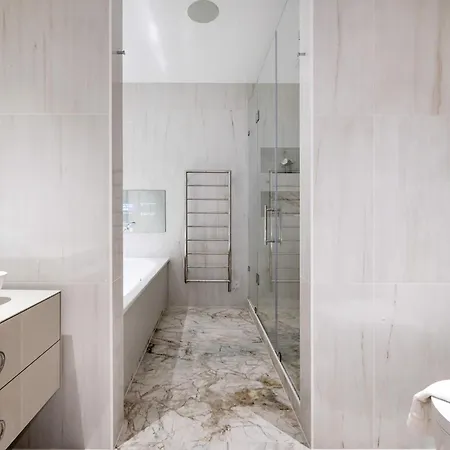 Apartment Fitzrovias 3 Bedroom 4 Bathroom Penthouse With Terrace Aircooling And Lift *