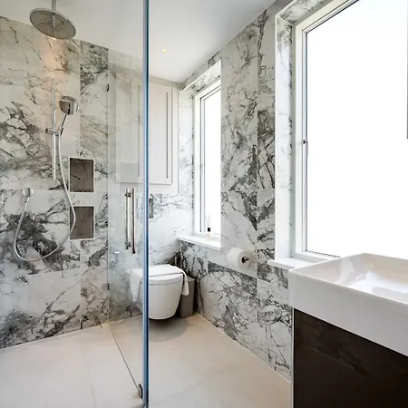 Apartment Fitzrovias 3 Bedroom 4 Bathroom Penthouse With Terrace Aircooling And Lift London