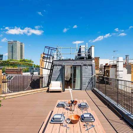 Fitzrovias 3 Bedroom 4 Bathroom Penthouse With Terrace Aircooling And Lift *