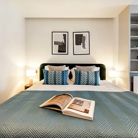 Fitzrovias 3 Bedroom 4 Bathroom Penthouse With Terrace Aircooling And Lift Apartment *