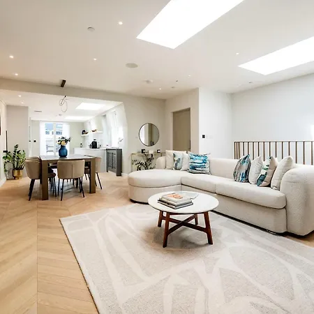 Apartment Fitzrovias 3 Bedroom 4 Bathroom Penthouse With Terrace Aircooling And Lift *