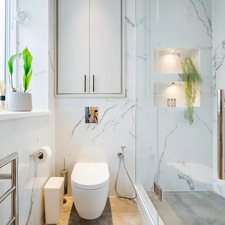 Private & Exclusive In The Heart Of Fitzrovia London