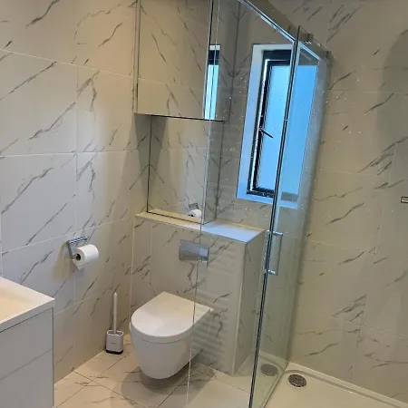 Lejlighed Spacious 3 Bed Kings Road Sw6 *