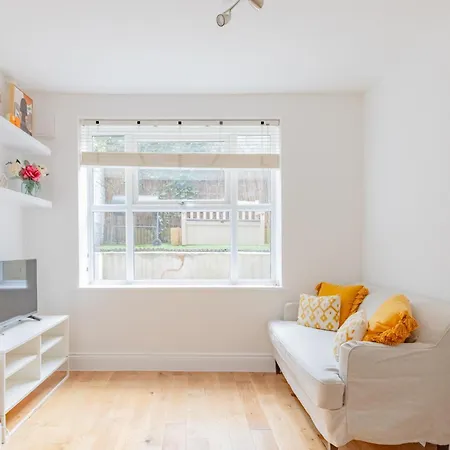 Cosy 1bd Flat Heart Of North West Apartment London
