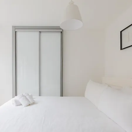 Cosy 1bd Flat Heart Of North West *