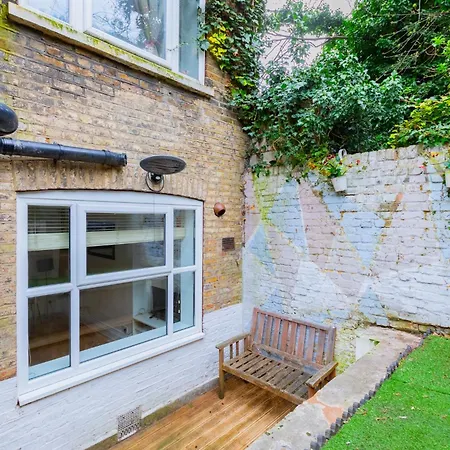 Apartment Cosy 1bd Flat Heart Of North West London