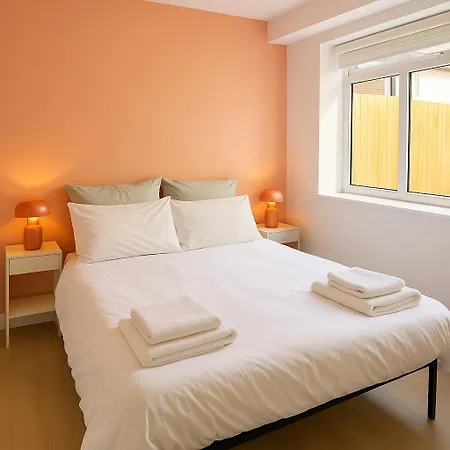 Bed & Breakfast Zozy Clitterhouse London