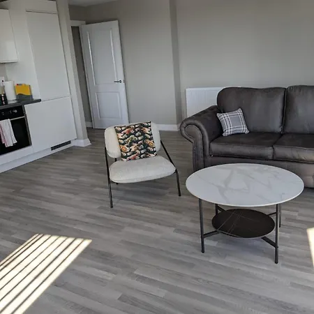 London Heathrow - West Drayton Yiewsley
