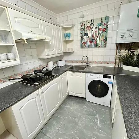 Beautiful Marble Arch Flat * London