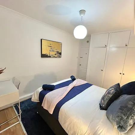 Apartment Beautiful Marble Arch Flat