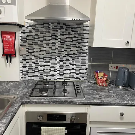 Comfy 2bedroom Apartm Wembley Stadium 9 Min Away Apartament Londyn