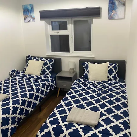 Comfy 2bedroom Apartm Wembley Stadium 9 Min Away Londyn