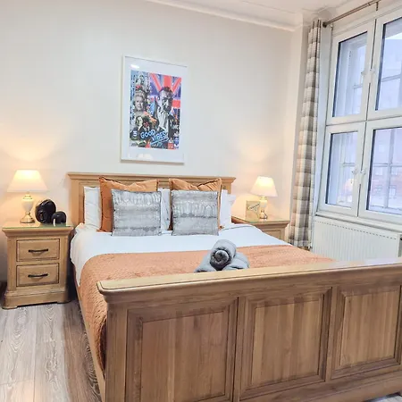 Cosy 4-bedroom, 2-bathroom Flat In Marylebone, Paddington