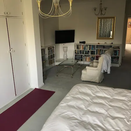 Willesden Boutique Hotel *