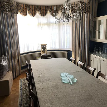 Willesden Boutique * London