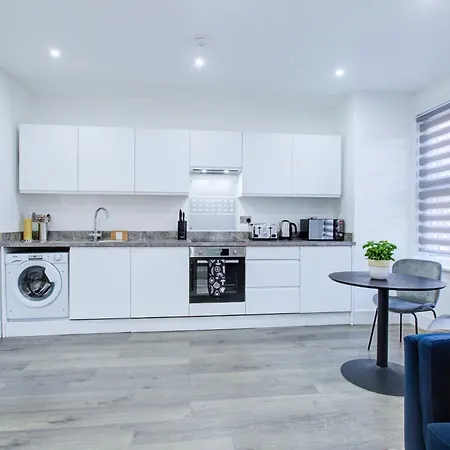 Hybrid Resi - London, Wandsworth Close To Clapham Apartamento Londres